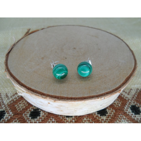 Puces d'oreilles Malachite 8mm